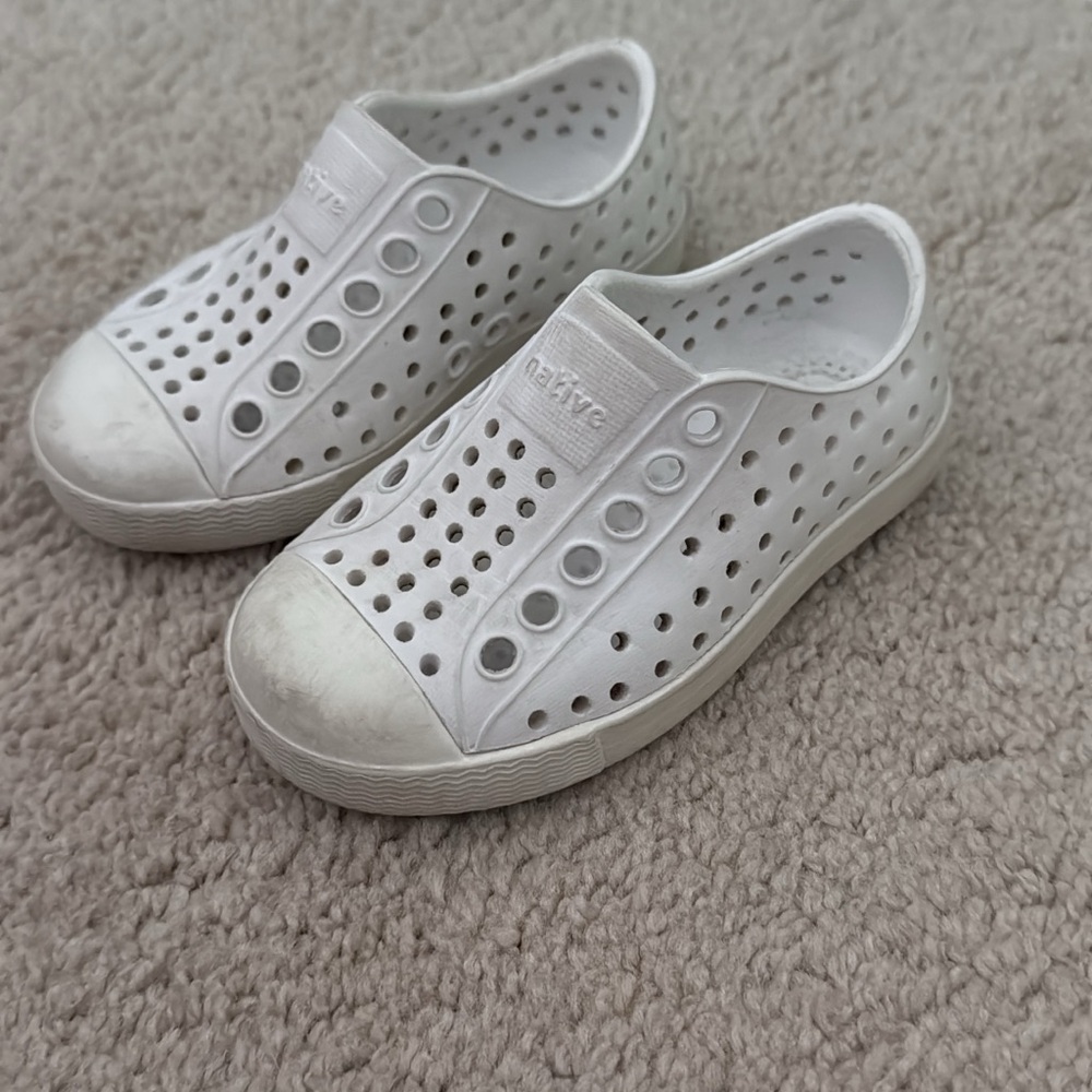Native Shoes Kids White Water Shoes